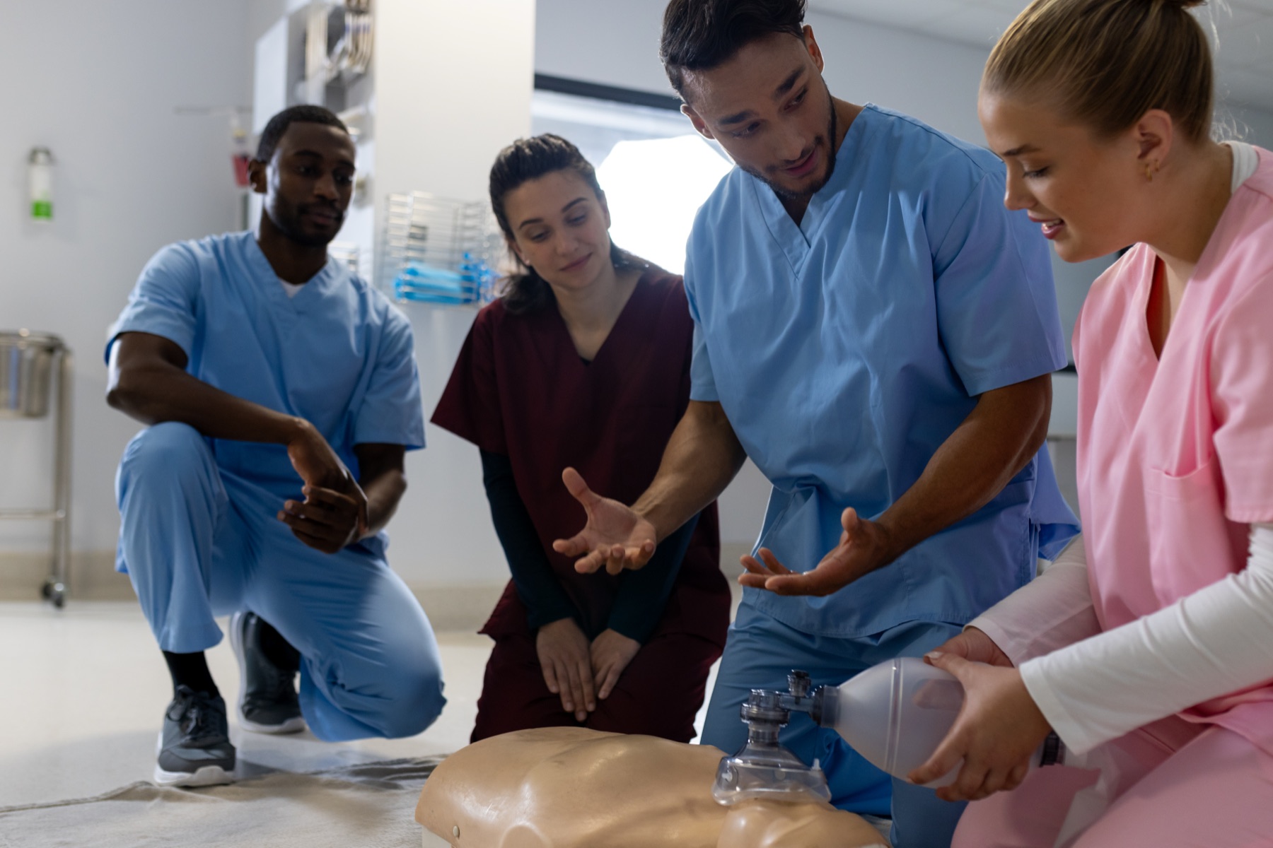 AHA 2025: lo que cambia en RCP y atención cardiovascular de emergencia
